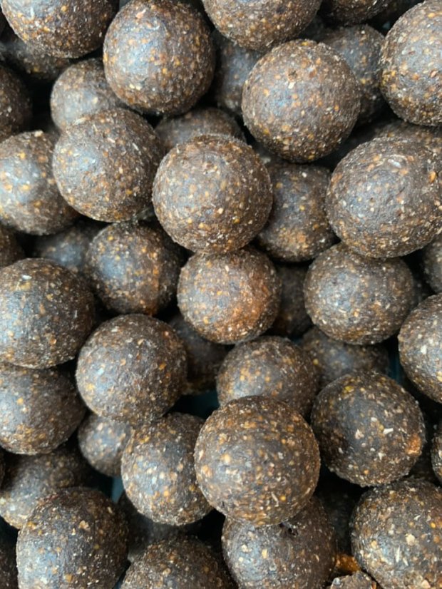 Krmné Aktiv Boilies Liver 5kg 24mm